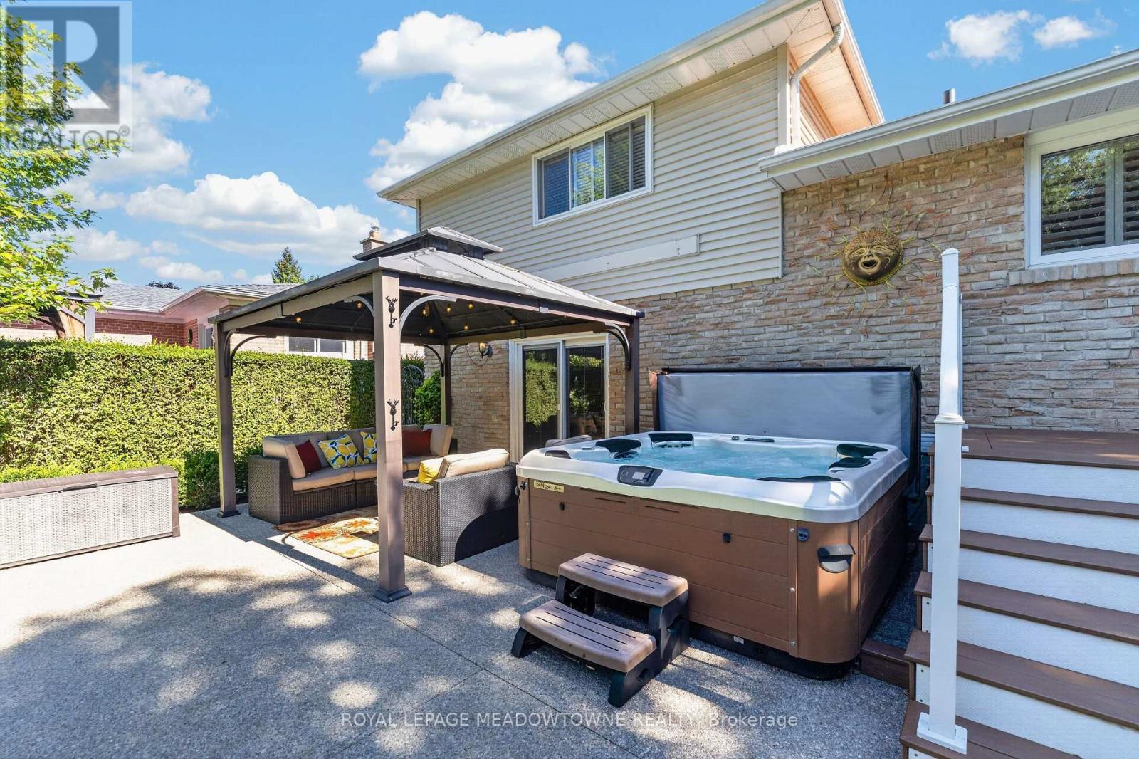 30 Metcalfe Court, Halton Hills (Georgetown), Ontario  L7G 4N9 - Photo 42 - W13724910