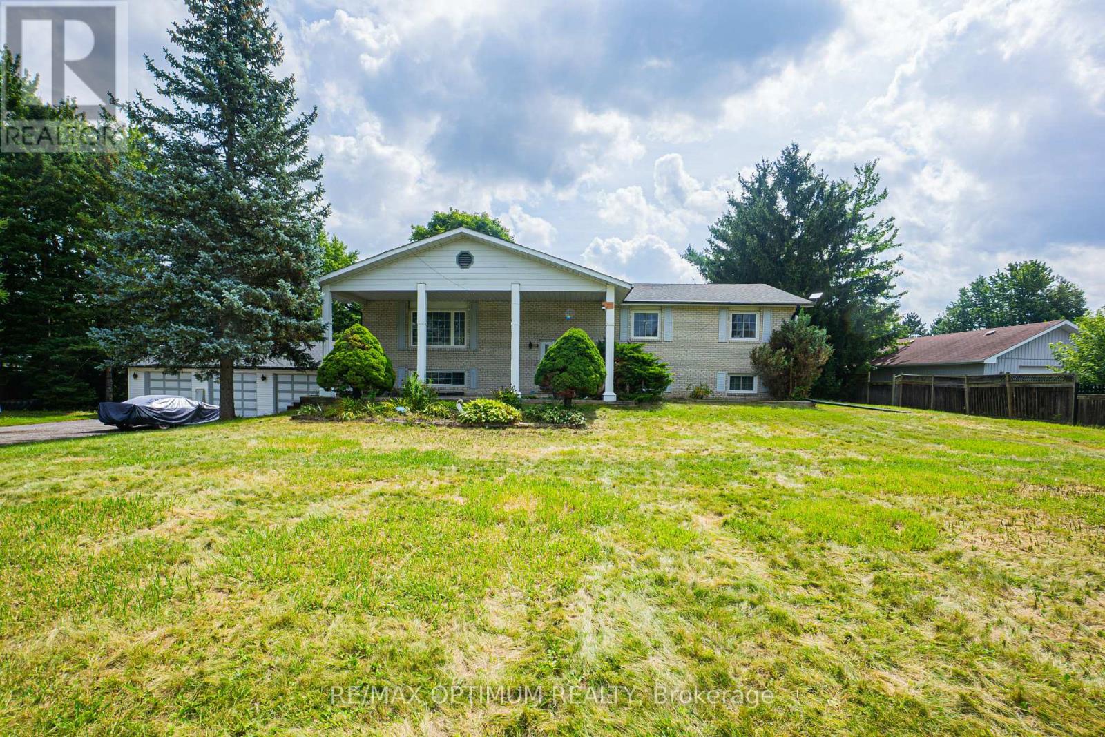 11900 5 Side Road, Halton Hills (Rural Halton Hills), Ontario  L7G 4S6 - Photo 2 - W13724936