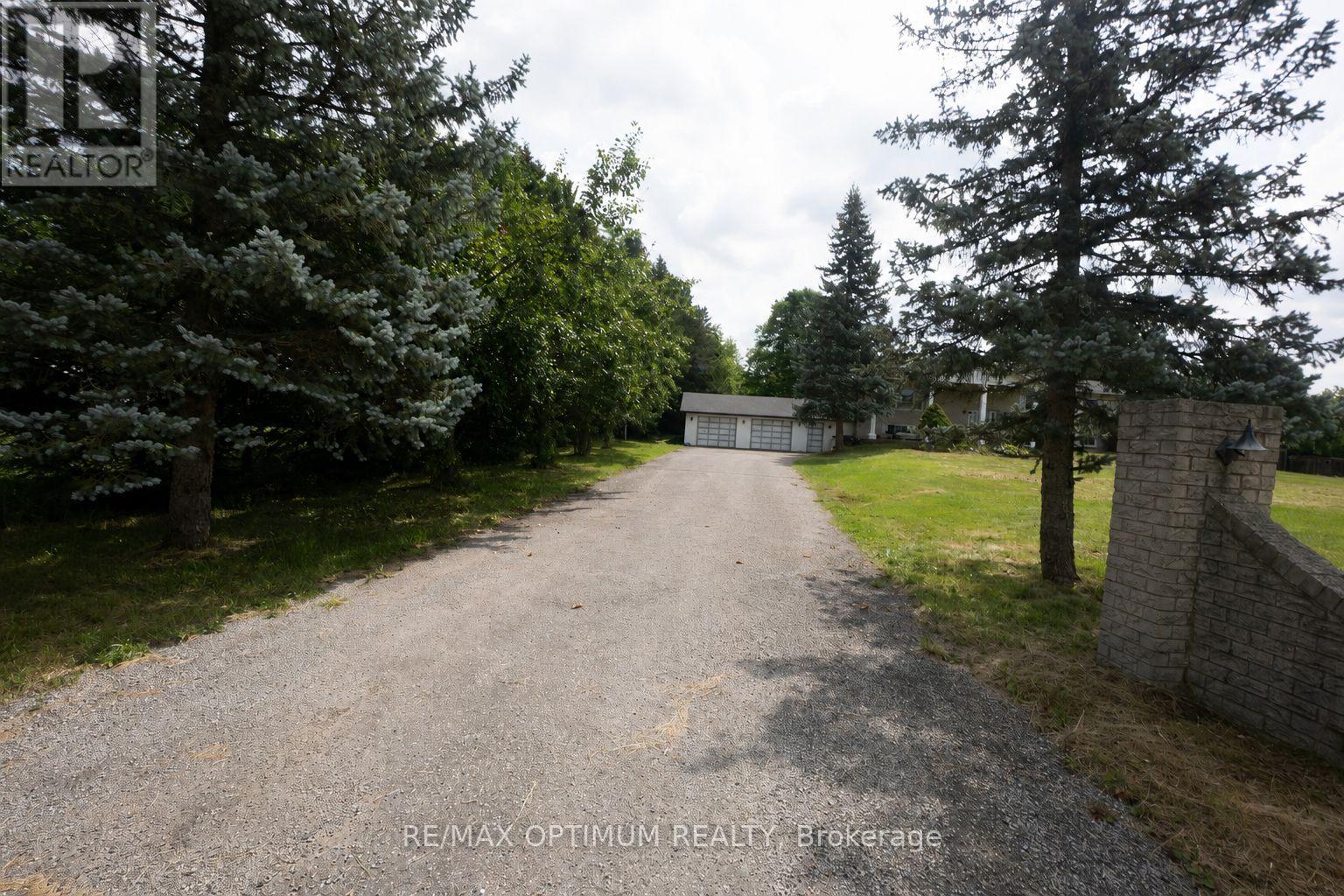 11900 5 Side Road, Halton Hills (Rural Halton Hills), Ontario  L7G 4S6 - Photo 4 - W13724936