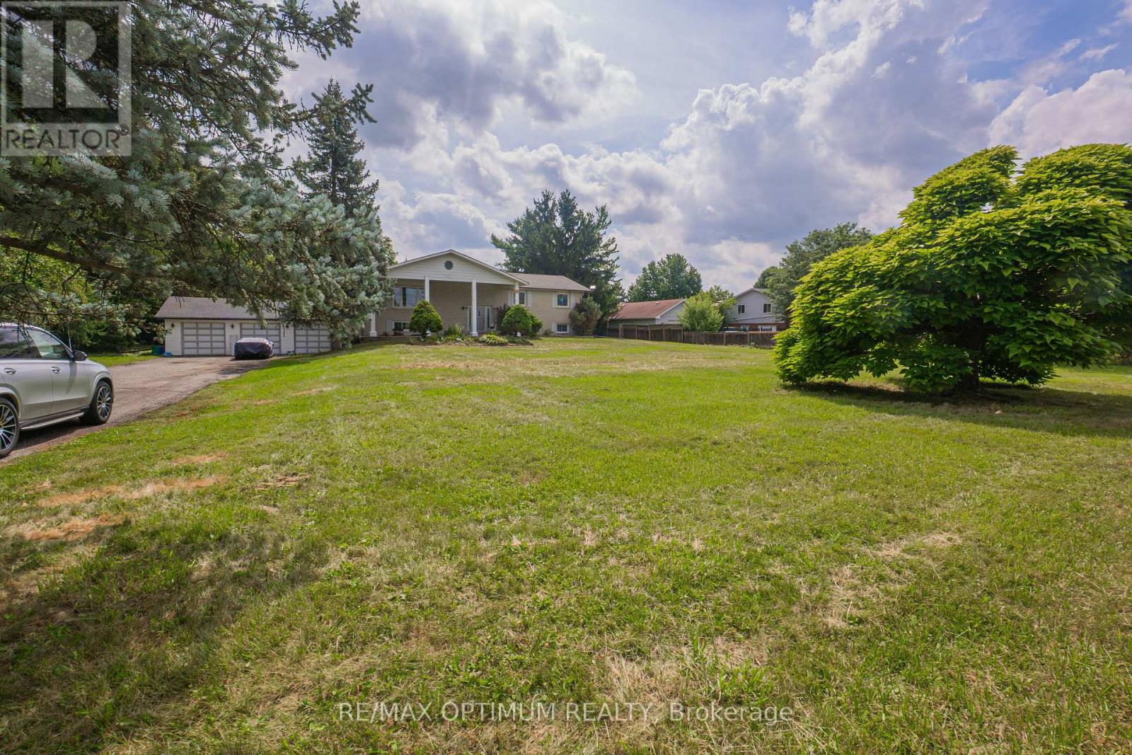 11900 5 Side Road, Halton Hills (Rural Halton Hills), Ontario  L7G 4S6 - Photo 6 - W13724936