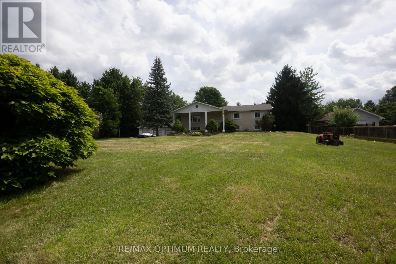 11900 5 Side Road, Halton Hills (Rural Halton Hills), Ontario  L7G 4S6 - Photo 7 - W13724936