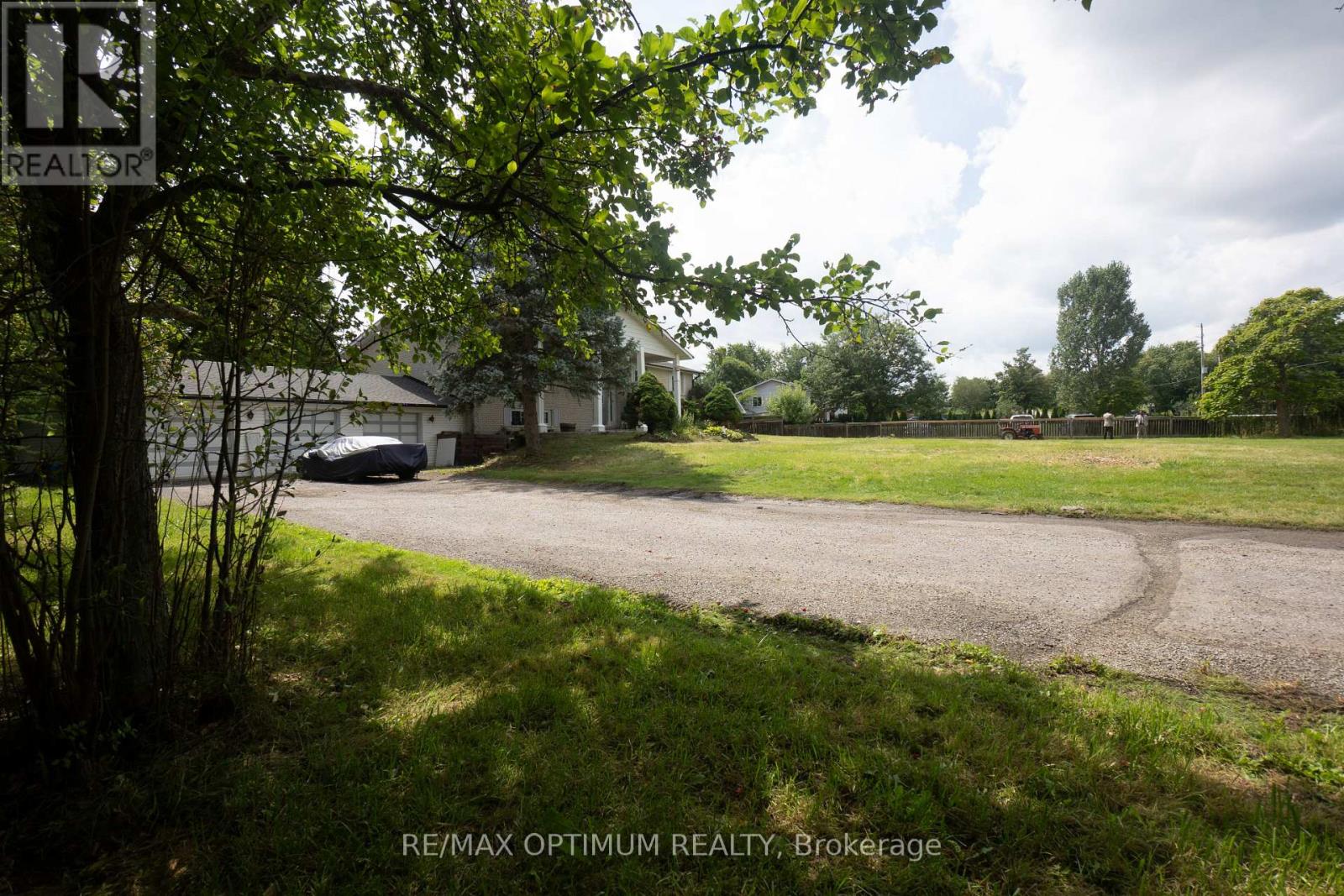 11900 5 Side Road, Halton Hills (Rural Halton Hills), Ontario  L7G 4S6 - Photo 9 - W13724936