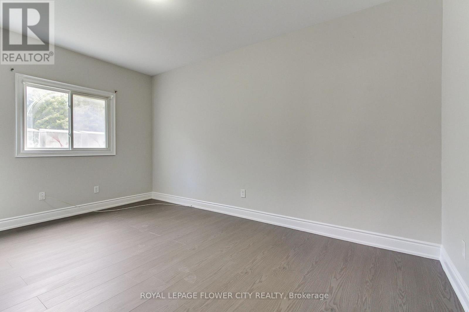 Main Floor - 24 John Street, Halton Hills (Georgetown), Ontario  L7G 2J7 - Photo 18 - W13725446