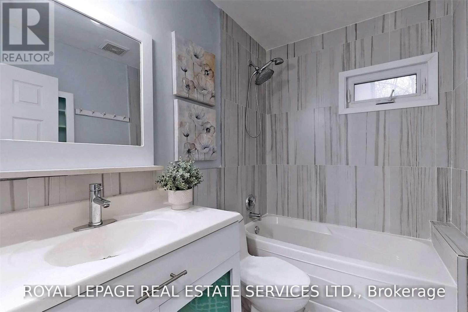 27 Normandy Boulevard, Halton Hills (Georgetown), Ontario  L7G 1V9 - Photo 11 - W13725786