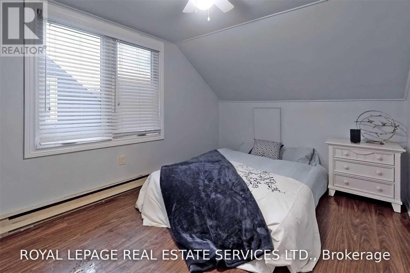 27 Normandy Boulevard, Halton Hills (Georgetown), Ontario  L7G 1V9 - Photo 14 - W13725786