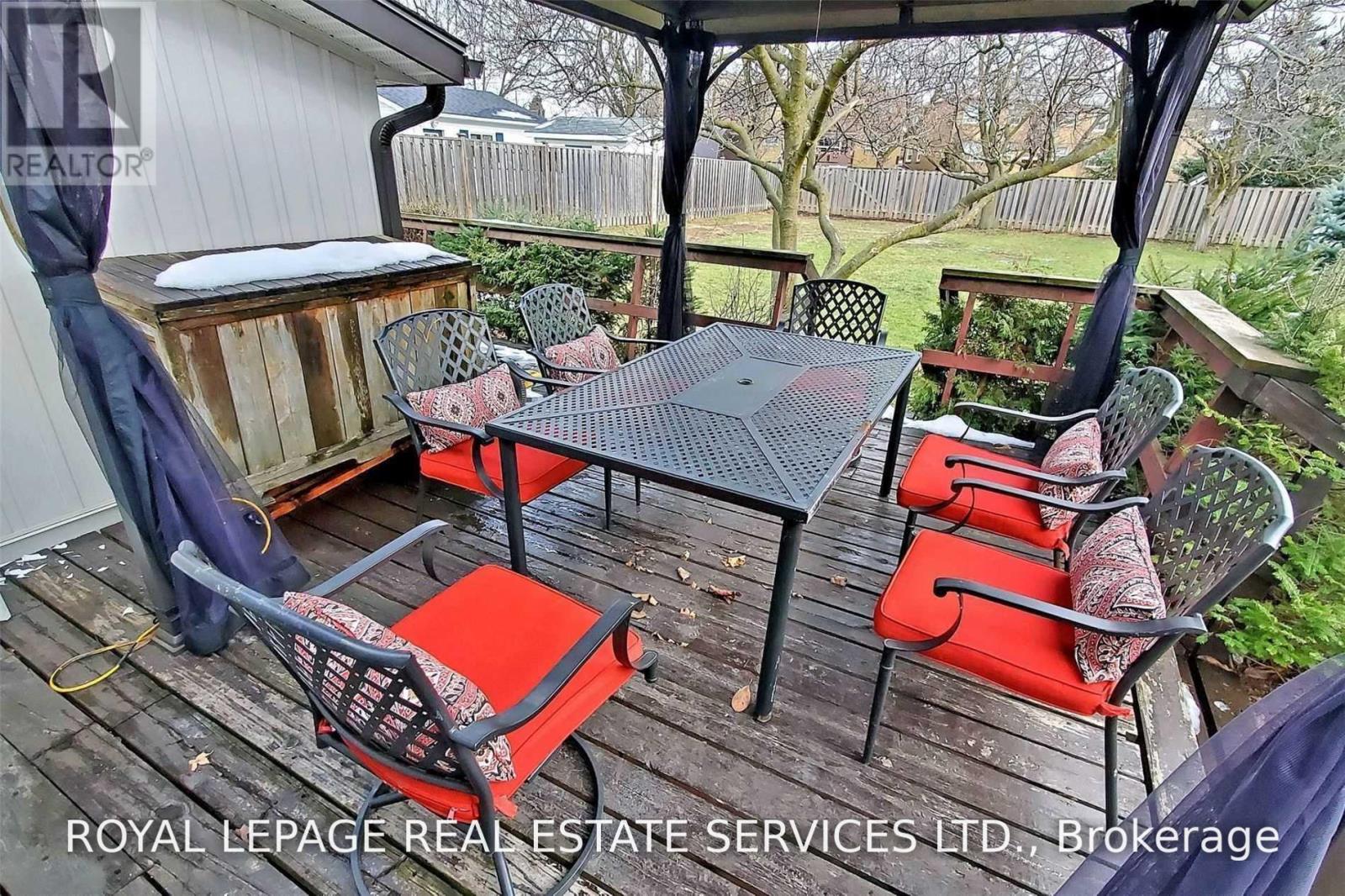 27 Normandy Boulevard, Halton Hills (Georgetown), Ontario  L7G 1V9 - Photo 18 - W13725786