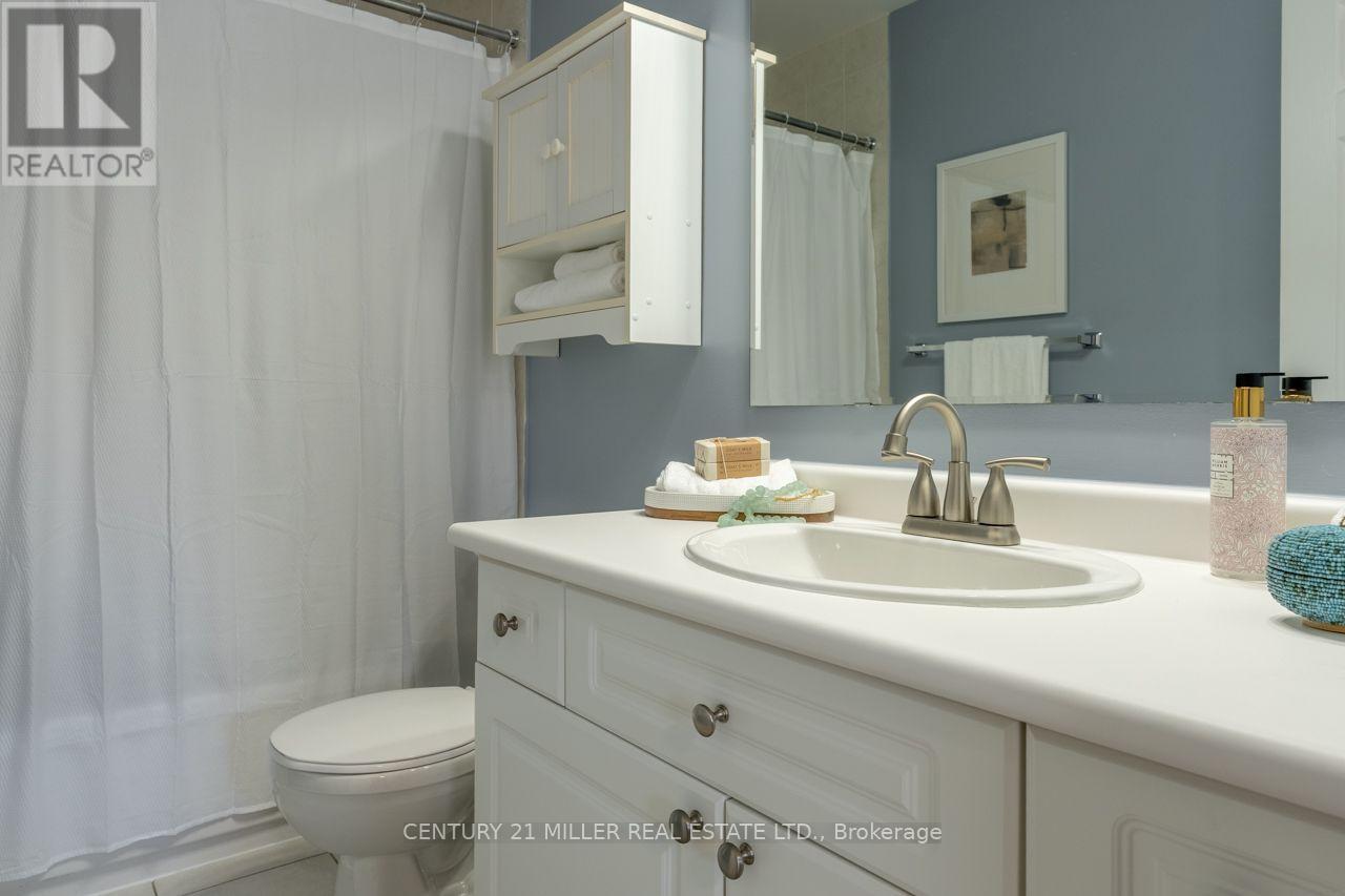 69 Seed House Lane, Halton Hills (Georgetown), Ontario  L7G 6K4 - Photo 17 - W13727176