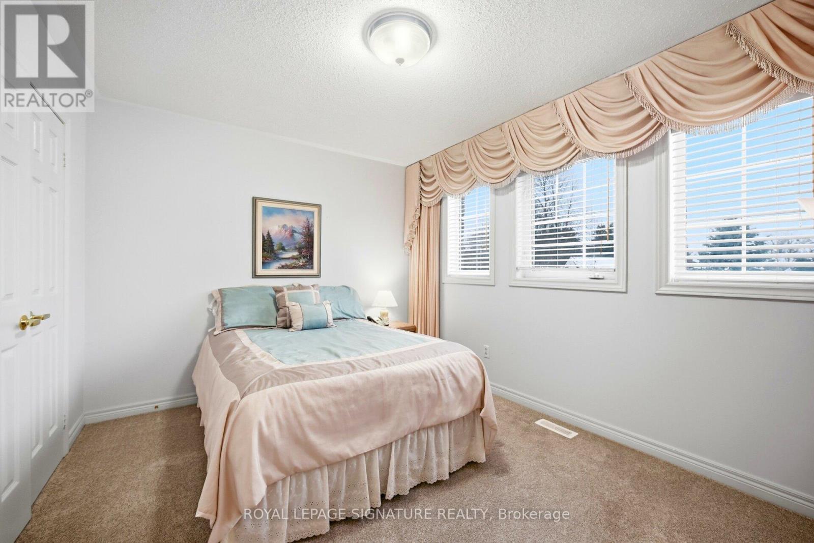 52 Durham Street, Halton Hills (Georgetown), Ontario  L7G 5X4 - Photo 38 - W13727558