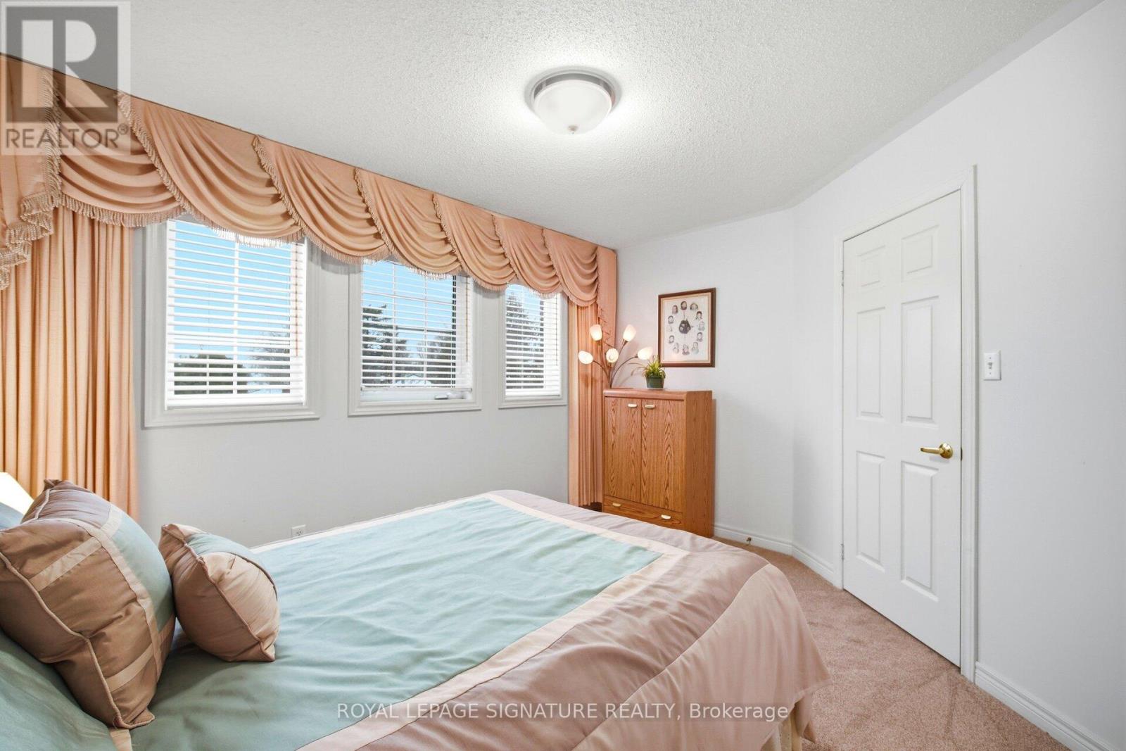 52 Durham Street, Halton Hills (Georgetown), Ontario  L7G 5X4 - Photo 39 - W13727558
