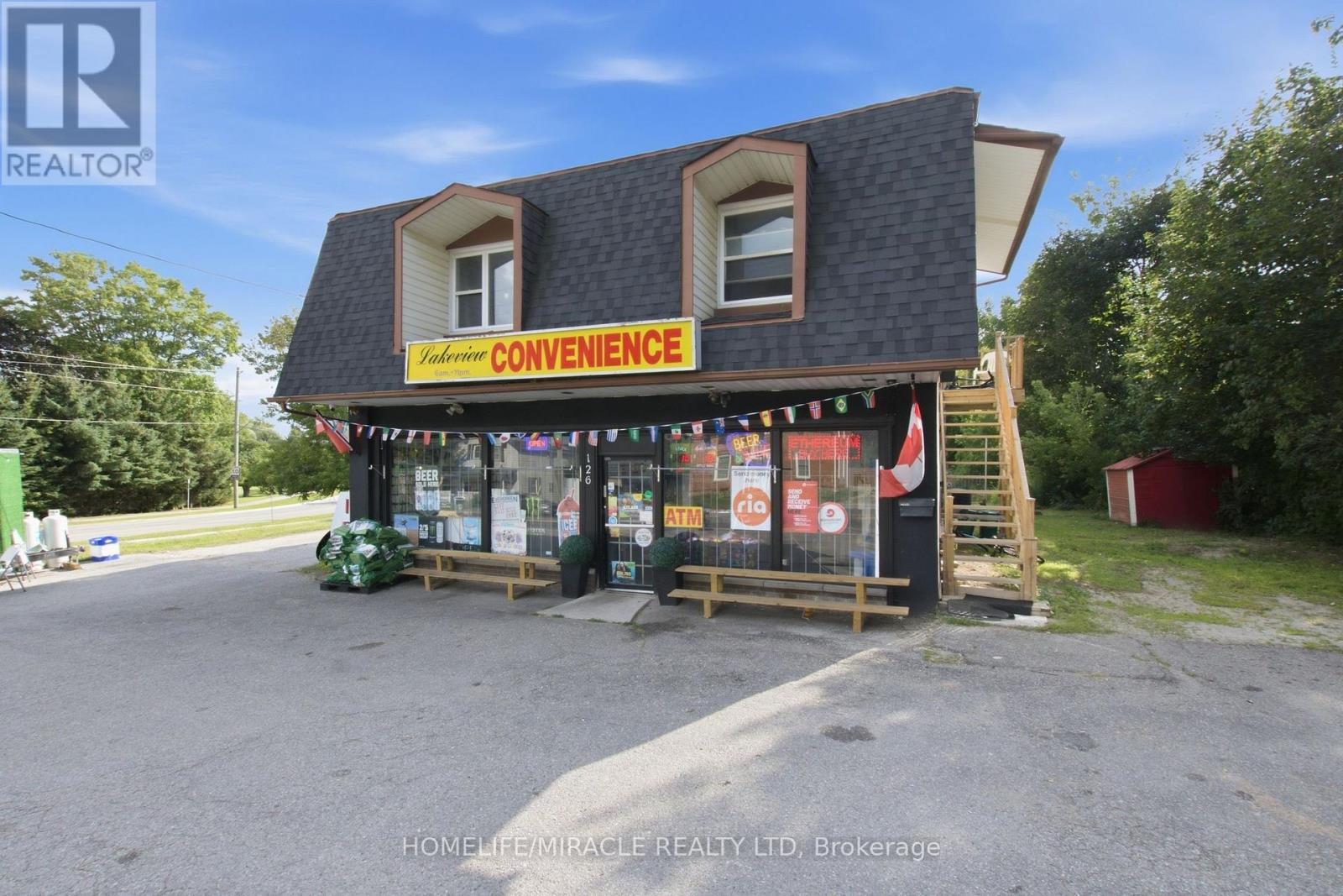 126 Main Street North, Halton Hills (Ac Acton), Ontario  L7J 1W6 - Photo 1 - W13728896