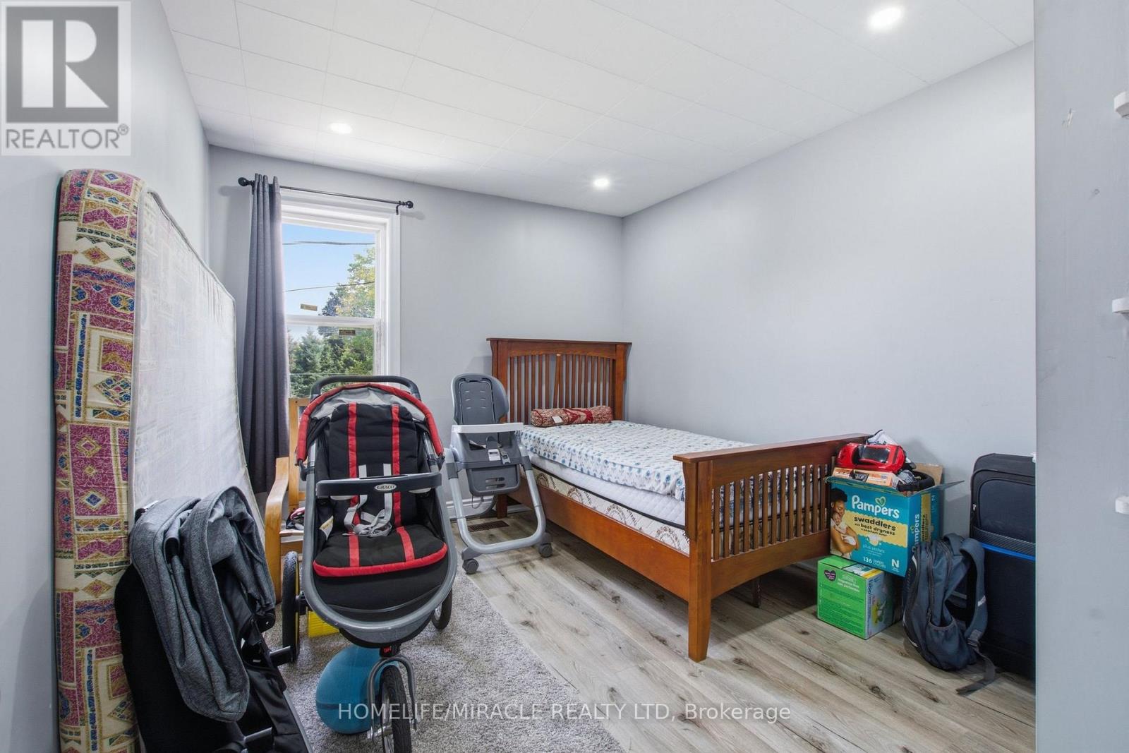 126 Main Street North, Halton Hills (Ac Acton), Ontario  L7J 1W6 - Photo 31 - W13728896