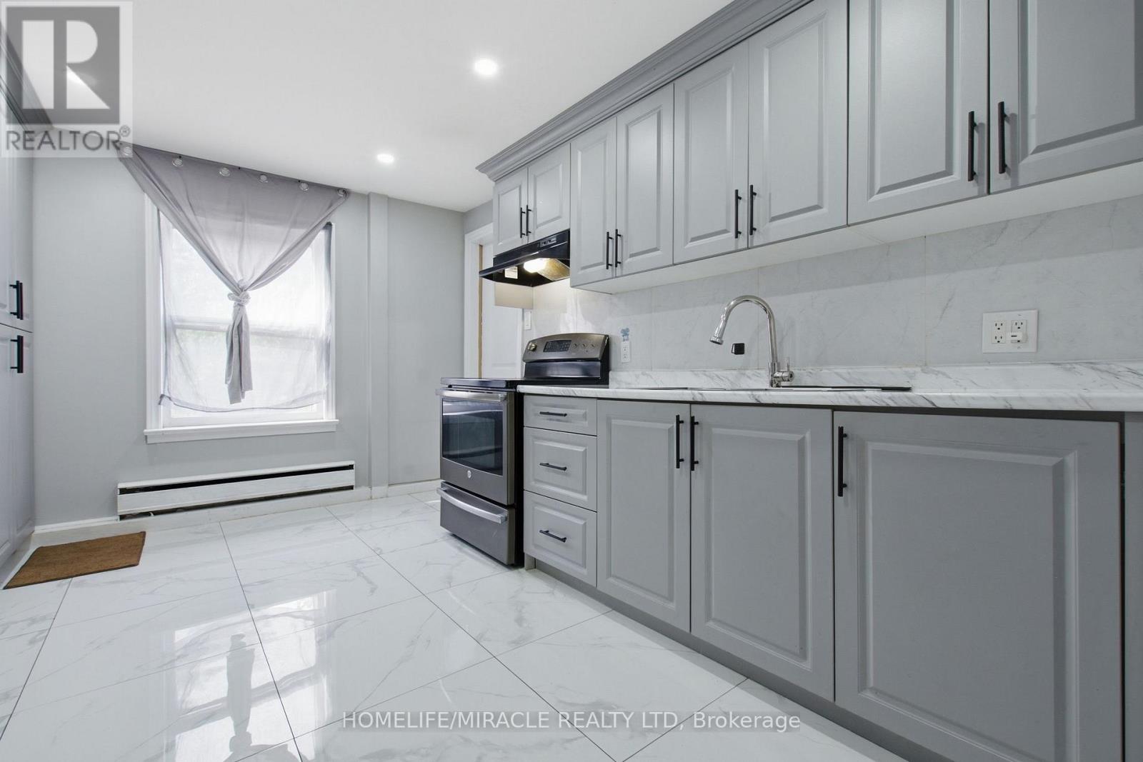 126 Main Street North, Halton Hills (Ac Acton), Ontario  L7J 1W6 - Photo 39 - W13728896