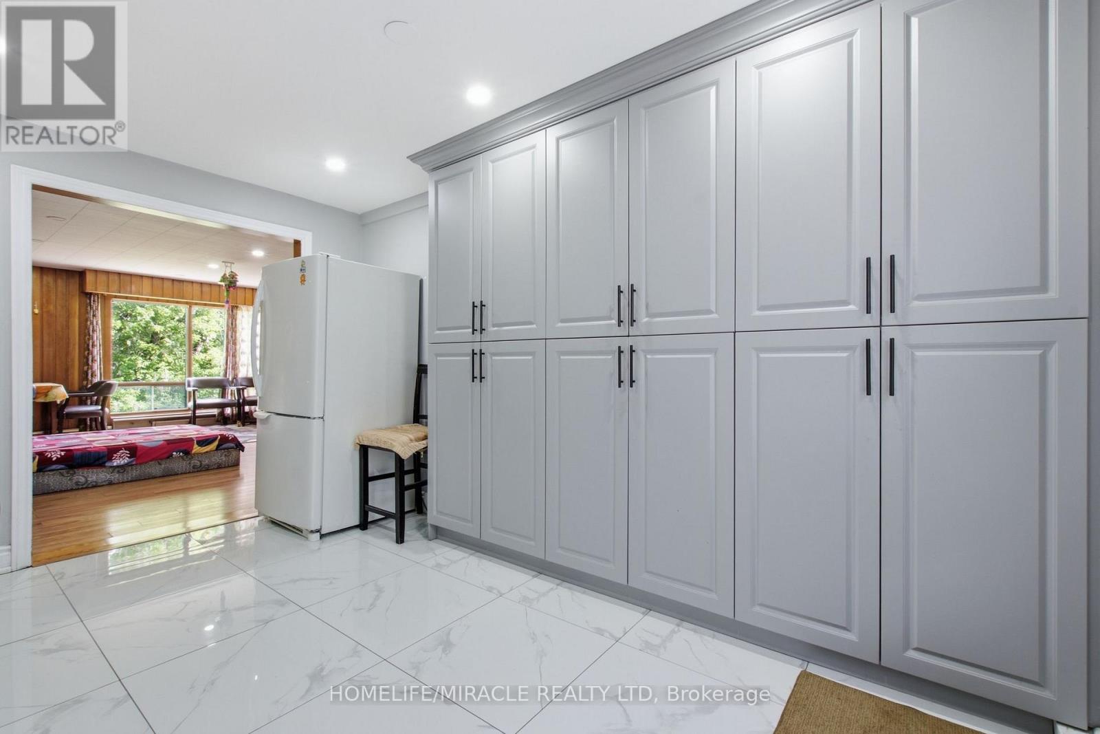 126 Main Street North, Halton Hills (Ac Acton), Ontario  L7J 1W6 - Photo 40 - W13728896