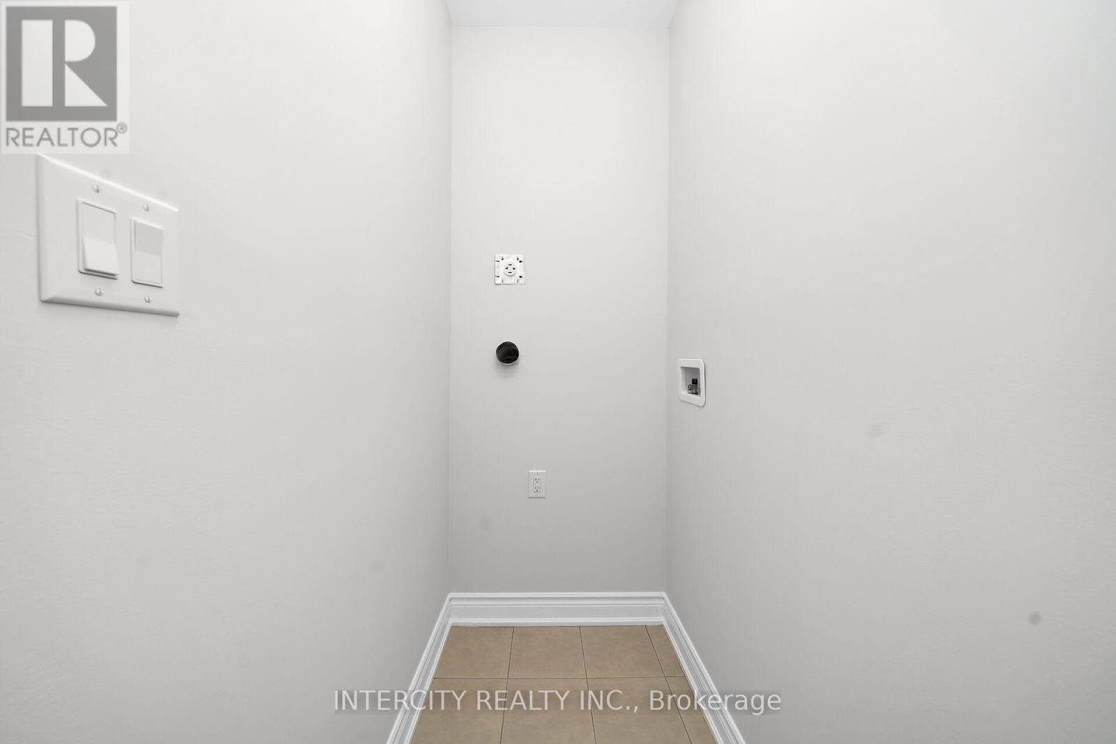 33 Ruby Lane, Halton Hills (Georgetown), Ontario  L7G 0H6 - Photo 20 - W13730984