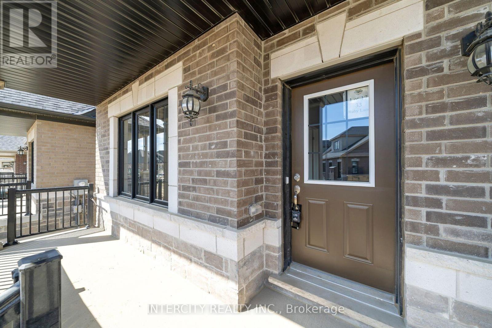 33 Ruby Lane, Halton Hills (Georgetown), Ontario  L7G 0H6 - Photo 3 - W13730984