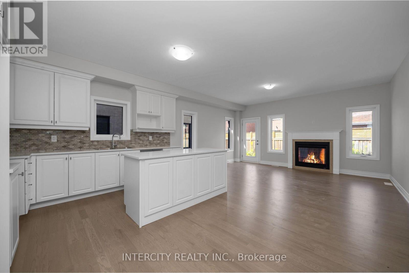 33 Ruby Lane, Halton Hills (Georgetown), Ontario  L7G 0H6 - Photo 6 - W13730984