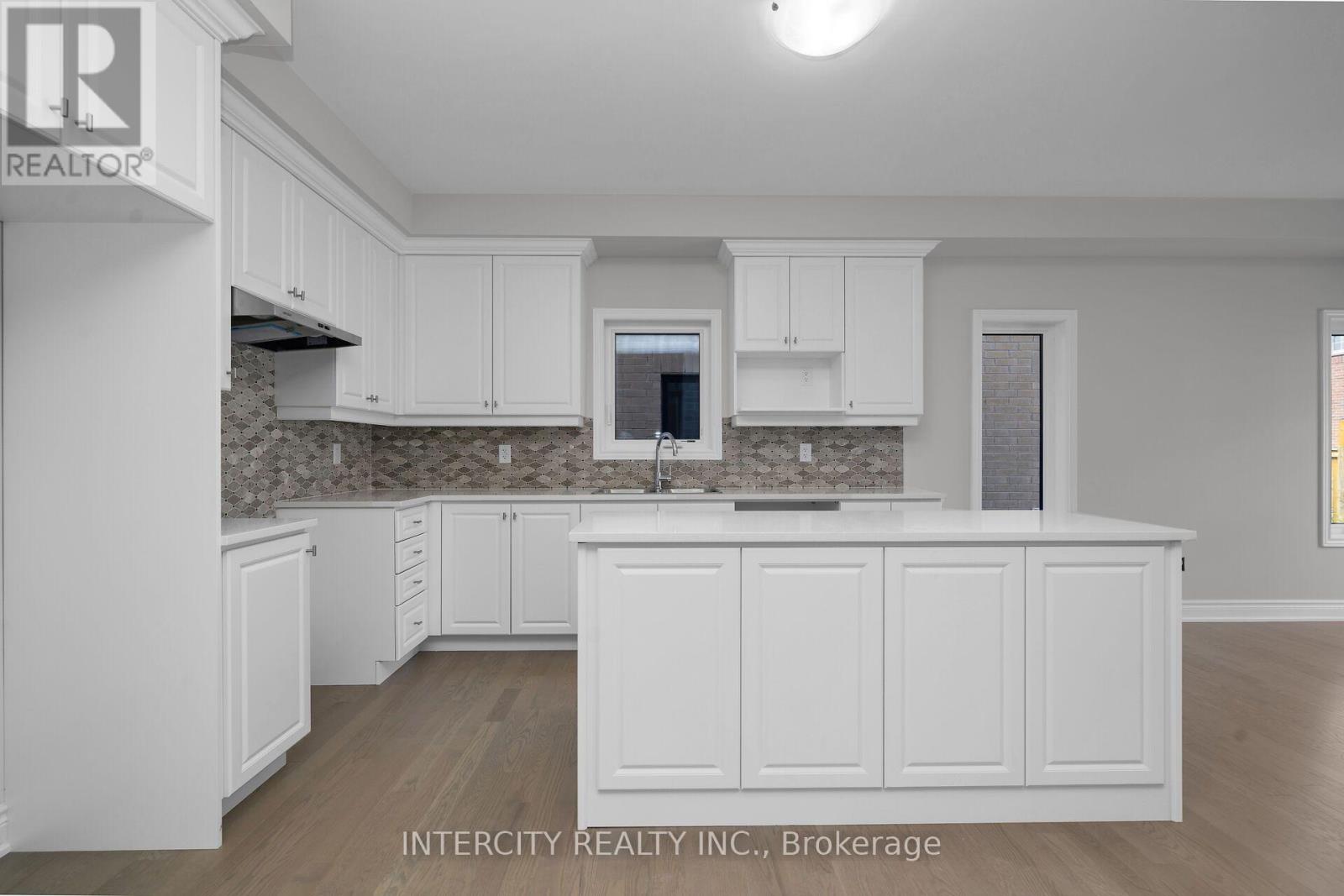 33 Ruby Lane, Halton Hills (Georgetown), Ontario  L7G 0H6 - Photo 7 - W13730984