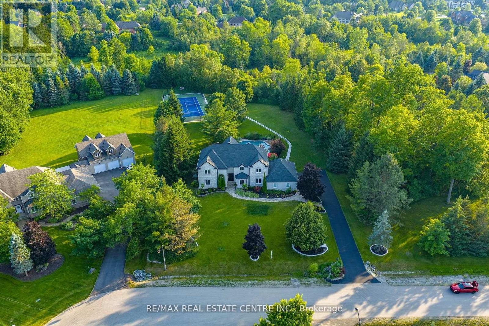 11135 Menzies Court, Milton (Brookville/haltonville), Ontario  L0P 1B0 - Photo 2 - W13733062