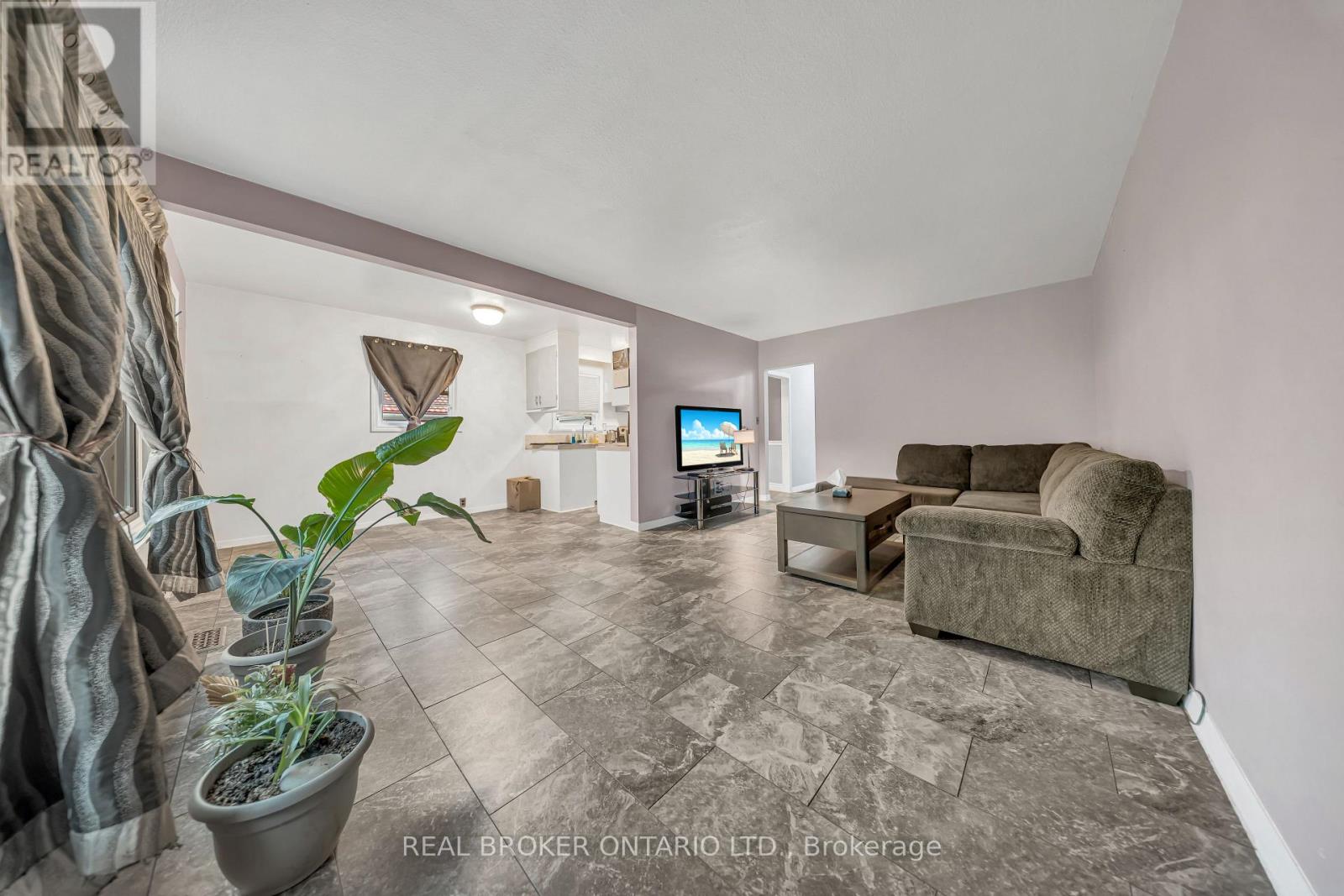 67 Roseford Terrace, Halton Hills (Ac Acton), Ontario  L7J 2L2 - Photo 9 - W13735262