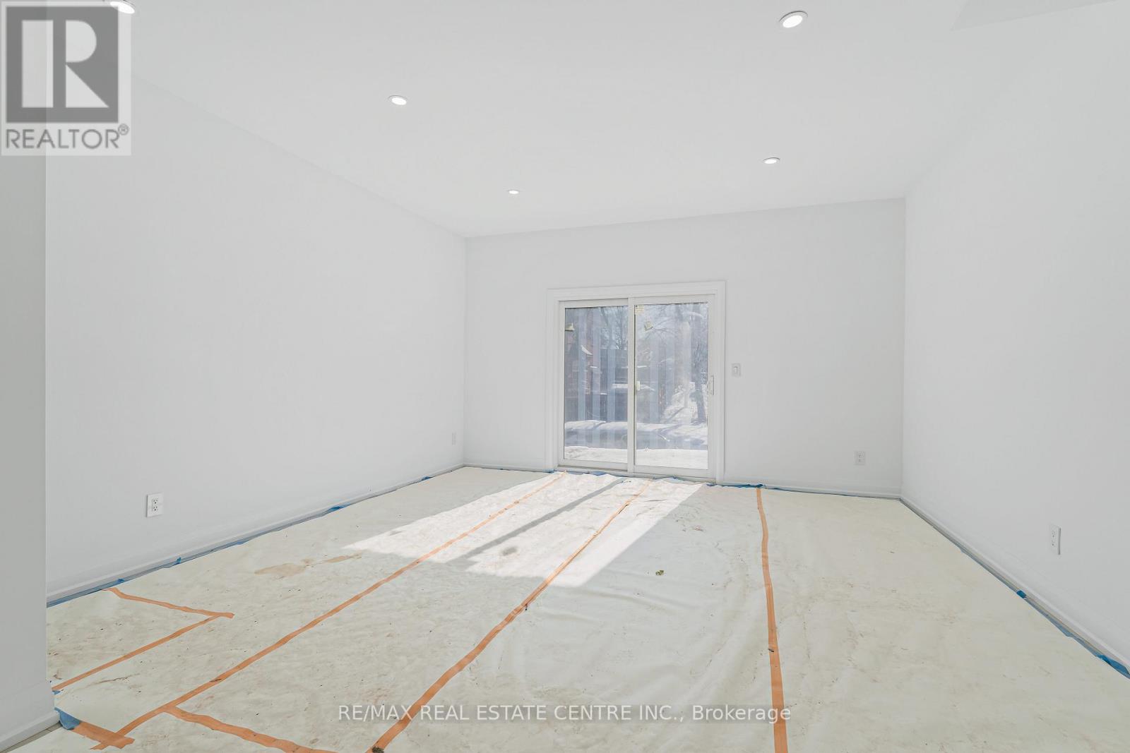17 James Street, Halton Hills (Georgetown), Ontario  L7G 2H2 - Photo 14 - W13735512