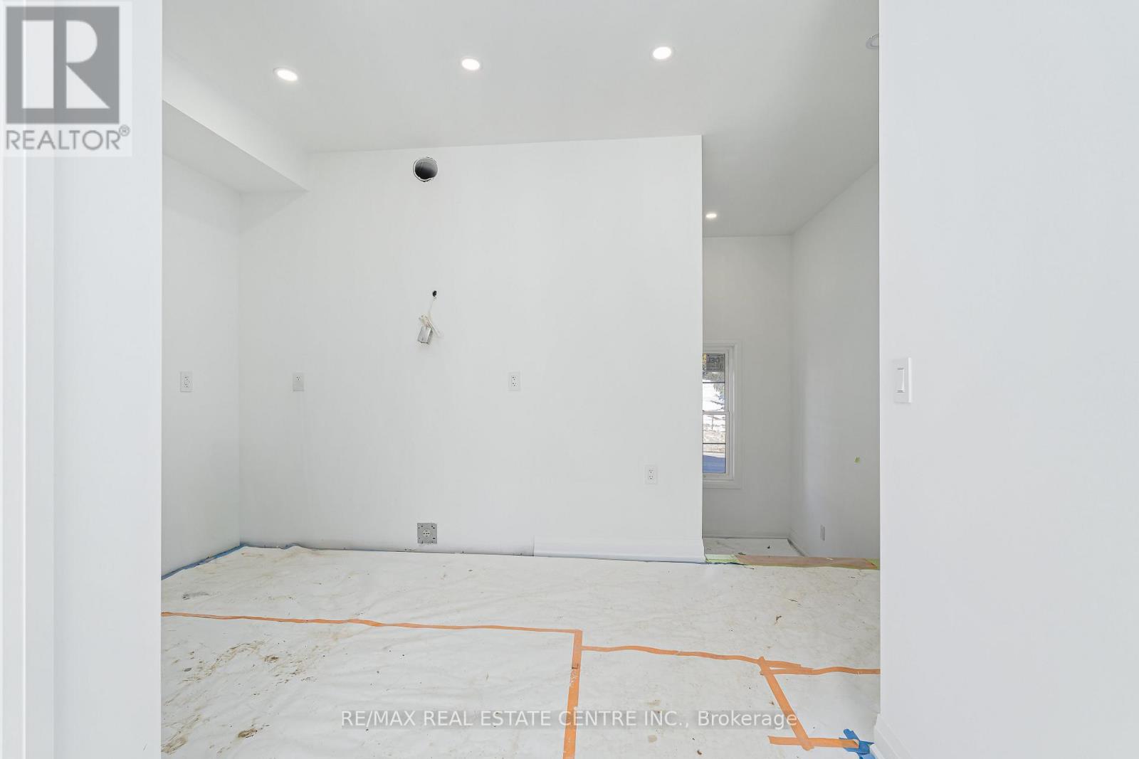 17 James Street, Halton Hills (Georgetown), Ontario  L7G 2H2 - Photo 8 - W13735512
