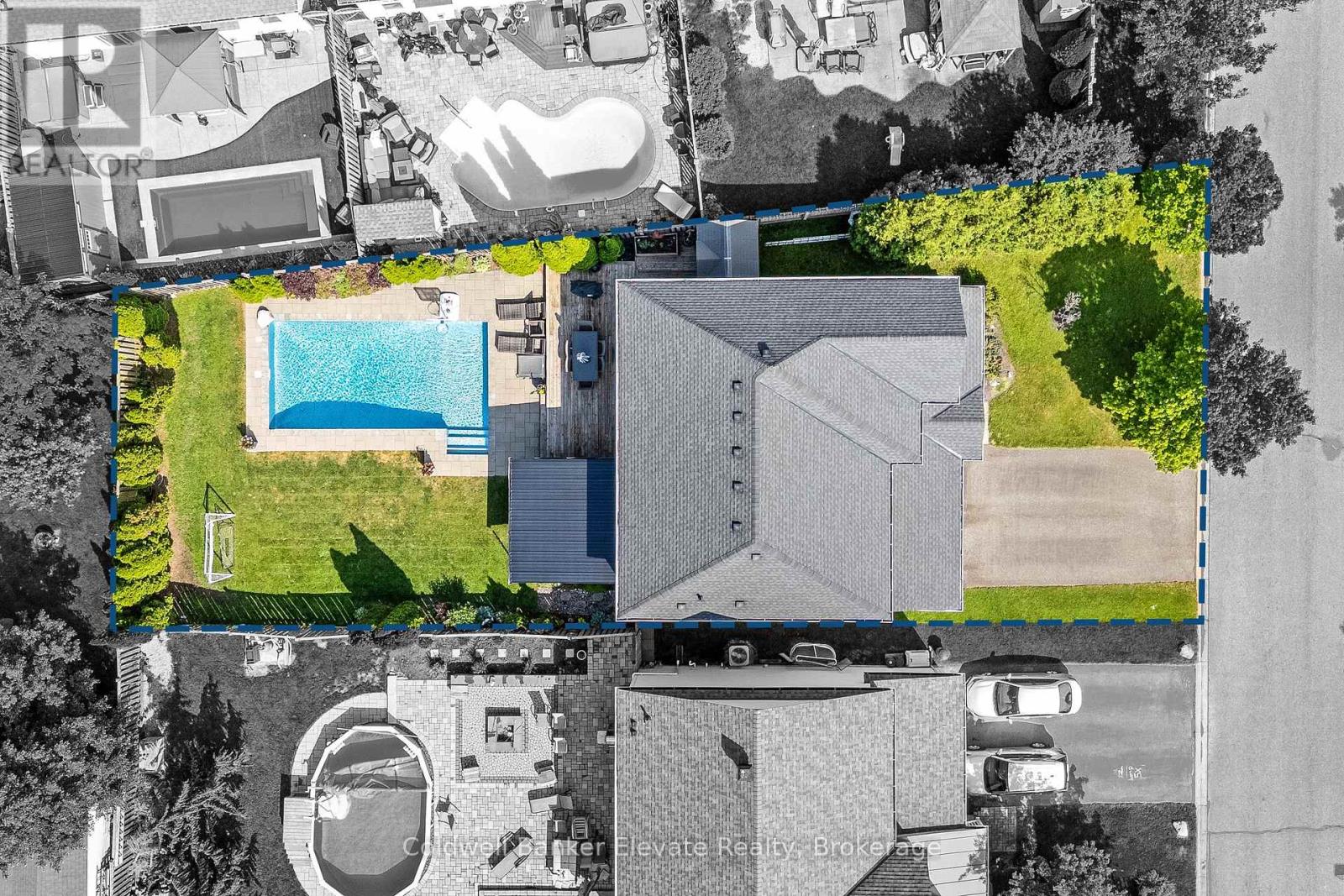 28 Brown's Crescent, Halton Hills (Ac Acton), Ontario  L7J 3A4 - Photo 3 - W13735894