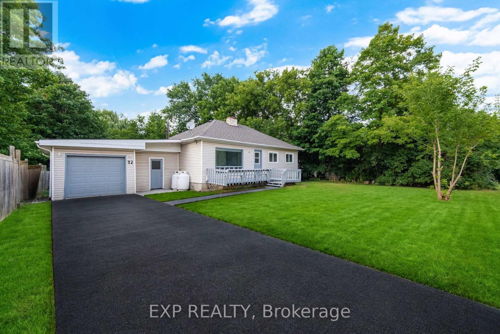 32 Maple Avenue E, Halton Hills (Georgetown), Ontario  L7G 5M2 - Photo 48 - W13737710