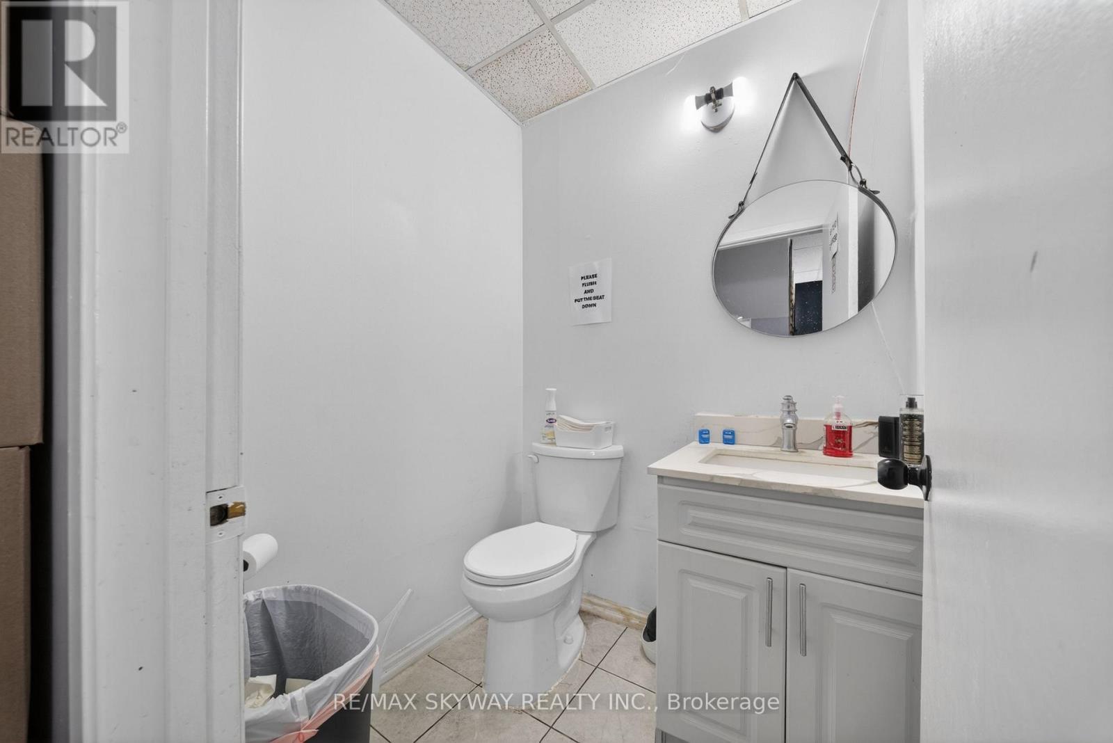 160 Guelph Street, Halton Hills (Georgetown), Ontario  L7G 4A6 - Photo 29 - W13738194