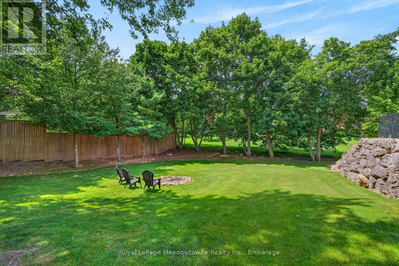 53 Campbell Avenue E, Milton (Campbellville), Ontario  L0P 1B0 - Photo 45 - W13740768