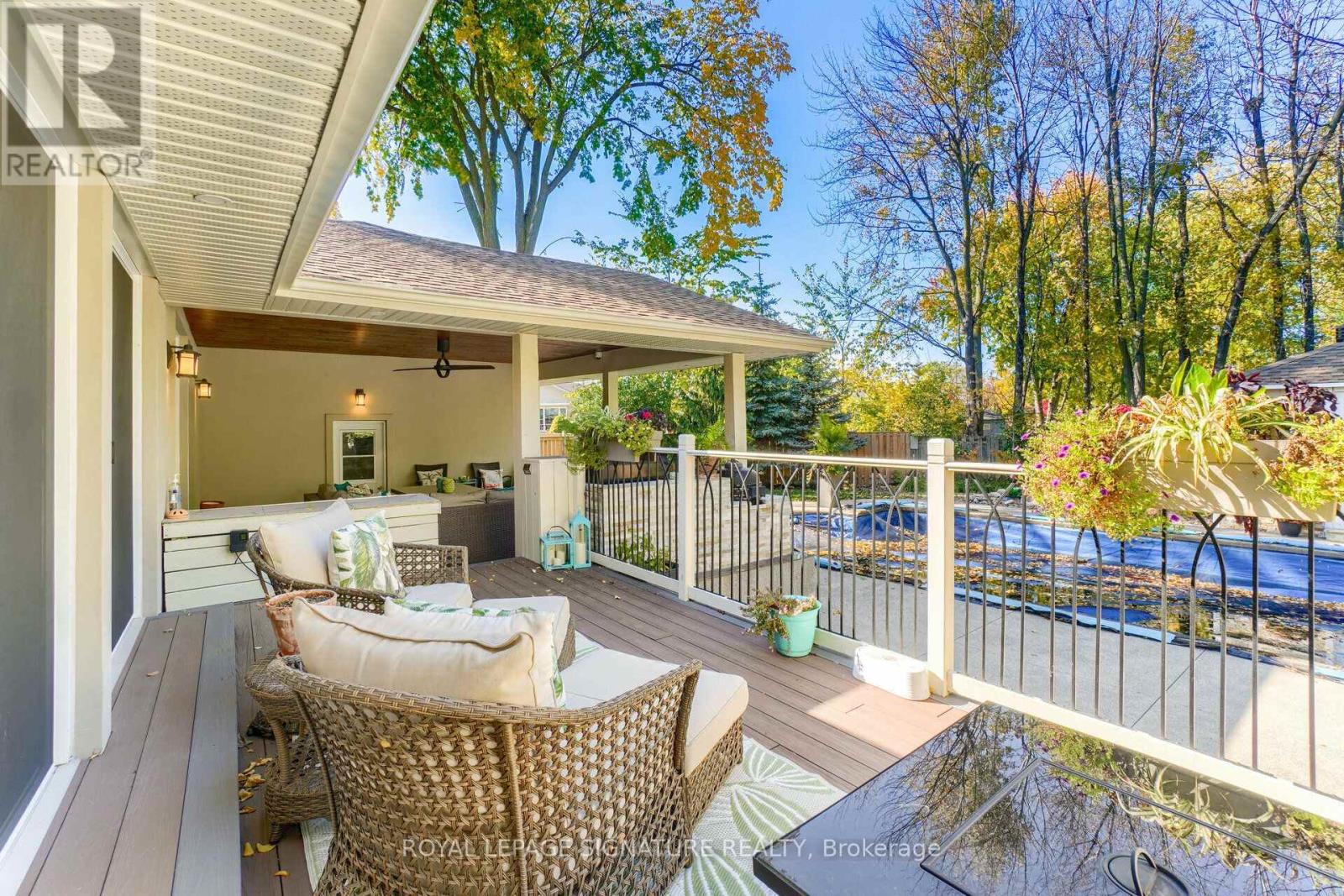 16 Bairstow Crescent, Halton Hills (Georgetown), Ontario  L7G 1L8 - Photo 29 - W13743050