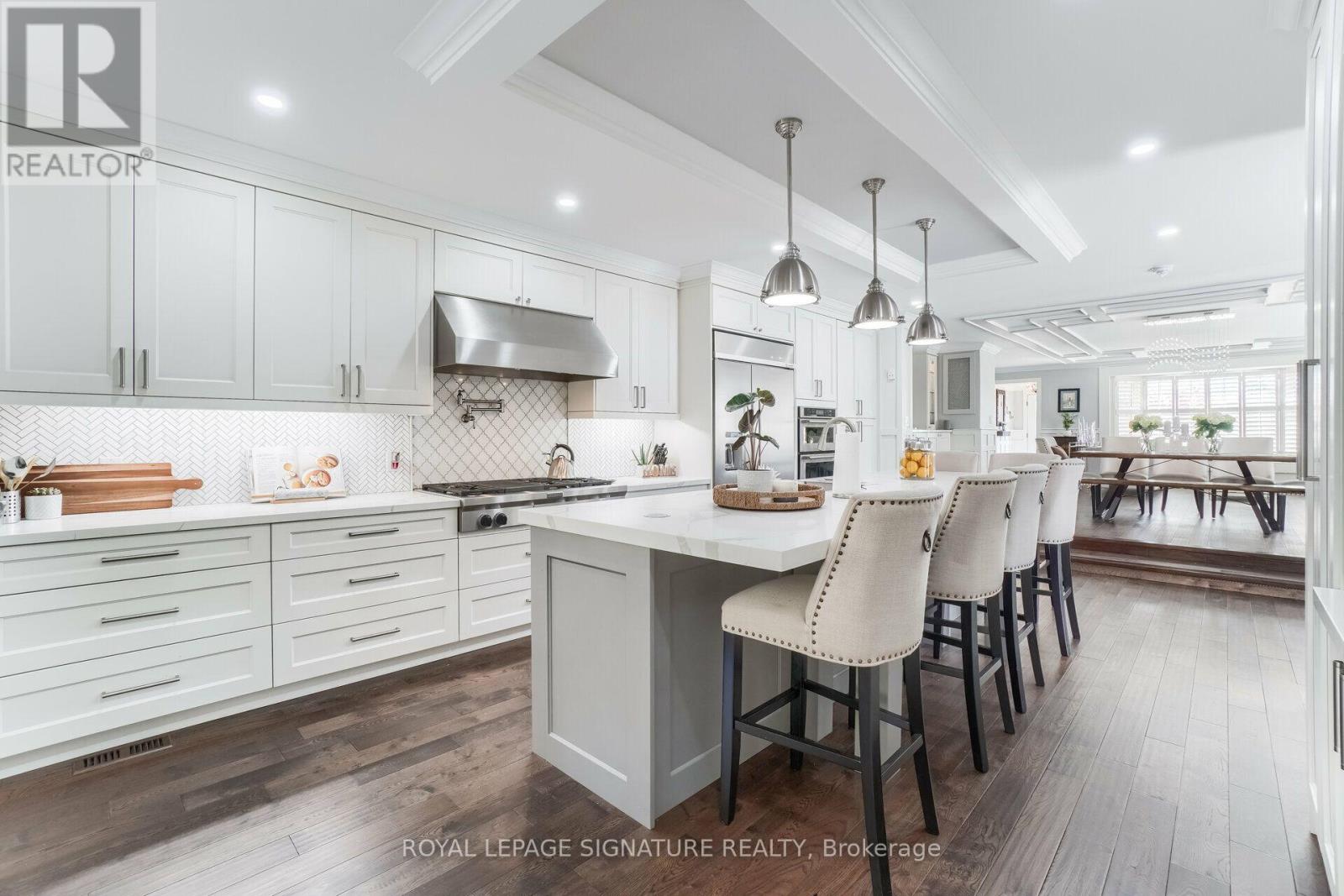 16 Bairstow Crescent, Halton Hills (Georgetown), Ontario  L7G 1L8 - Photo 6 - W13743050