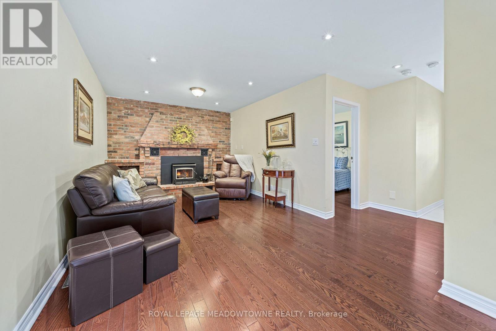 57 Dawson Crescent, Halton Hills (Georgetown), Ontario  L7G 1H3 - Photo 18 - W13744462