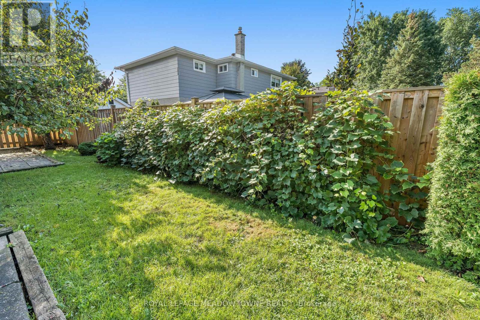 57 Dawson Crescent, Halton Hills (Georgetown), Ontario  L7G 1H3 - Photo 44 - W13744462