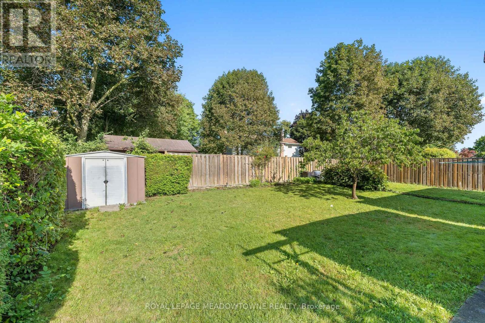 57 Dawson Crescent, Halton Hills (Georgetown), Ontario  L7G 1H3 - Photo 48 - W13744462