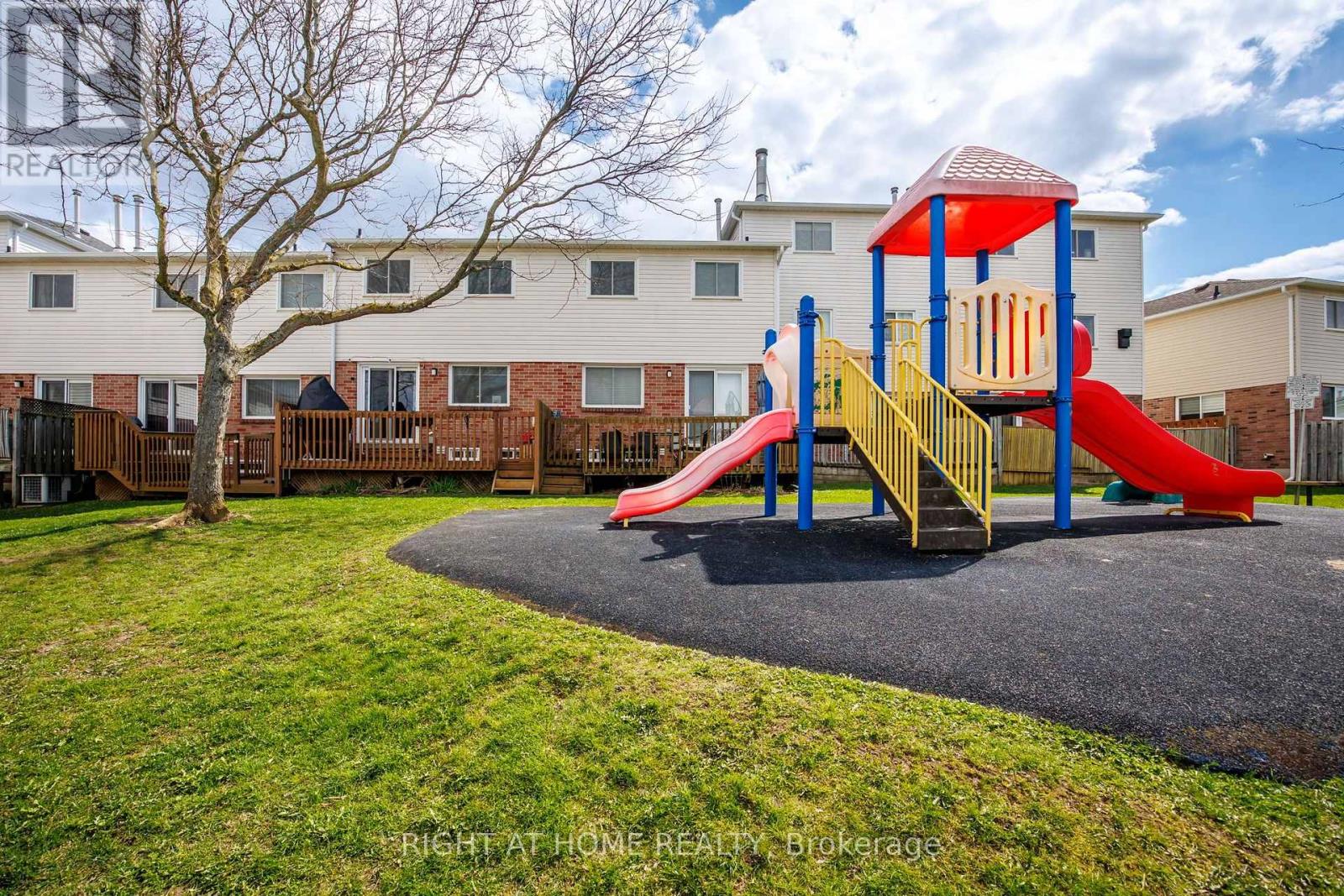 74 - 47 Stewart Maclaren Road, Halton Hills (Georgetown), Ontario  L7G 5L8 - Photo 20 - W13745986