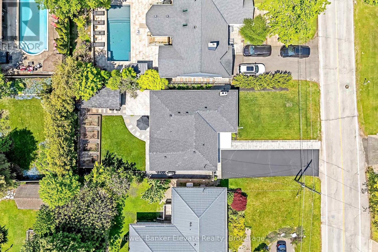 21 Market Street, Halton Hills (Georgetown), Ontario  L7G 3B9 - Photo 4 - W13746666