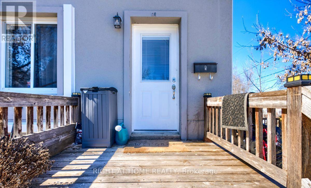 1 - 18 Ewing Street, Halton Hills (Georgetown), Ontario  L7G 2P7 - Photo 2 - W13748132