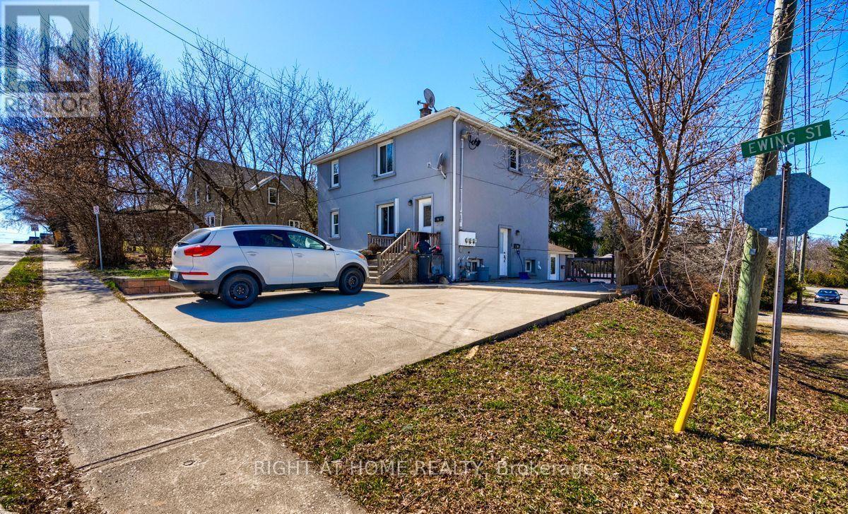 1 - 18 Ewing Street, Halton Hills (Georgetown), Ontario  L7G 2P7 - Photo 4 - W13748132