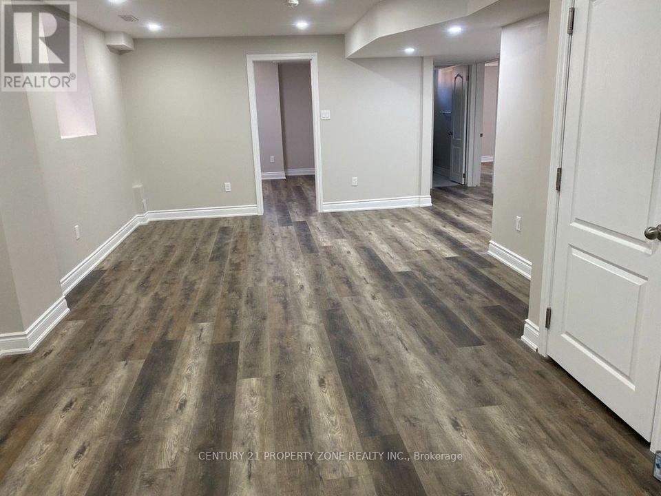 Lower - 15234 Danby Road, Halton Hills (Georgetown), Ontario  L7G 0M5 - Photo 3 - W13749022