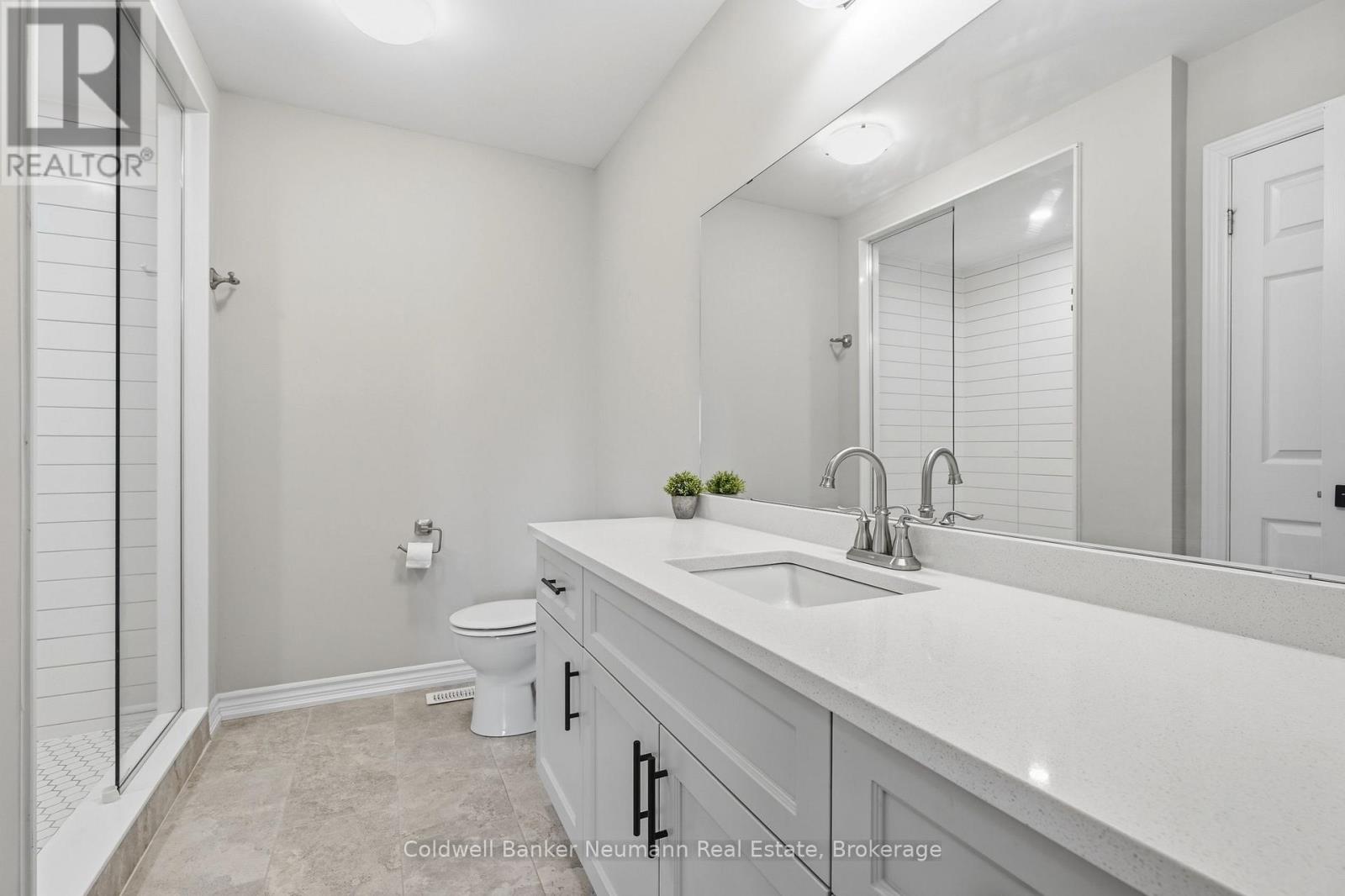 3 Braida Lane, Halton Hills (Ac Acton), Ontario  L7J 0B7 - Photo 27 - W13751640