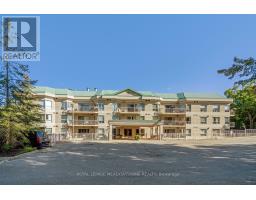 <div class="price">$789,000</div> Ph02 - 24 Chapel Street, Halton Hills (Georgetown)<br><div style="margin-bottom:8px;"><small>Royal LePage Meadowtowne Realty</small></div><div class='bed_bath'>3 Bed | 3 Bath</div>