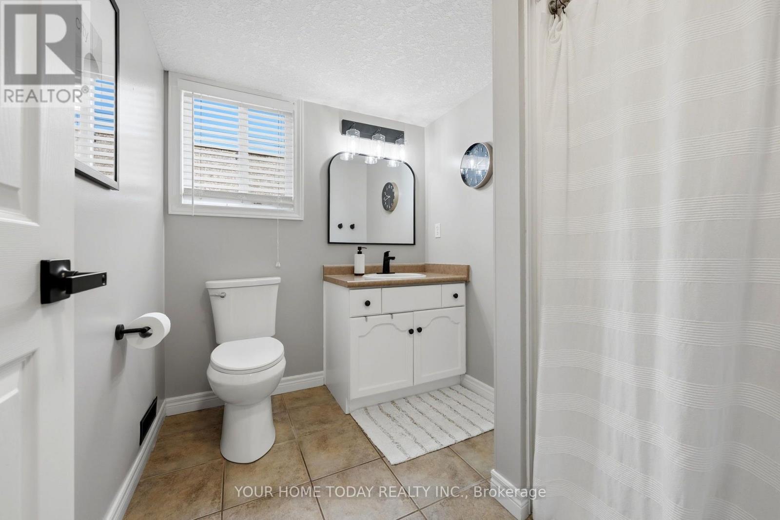 19 Rachlin Drive, Halton Hills (Ac Acton), Ontario  L7J 3A9 - Photo 22 - W13753360