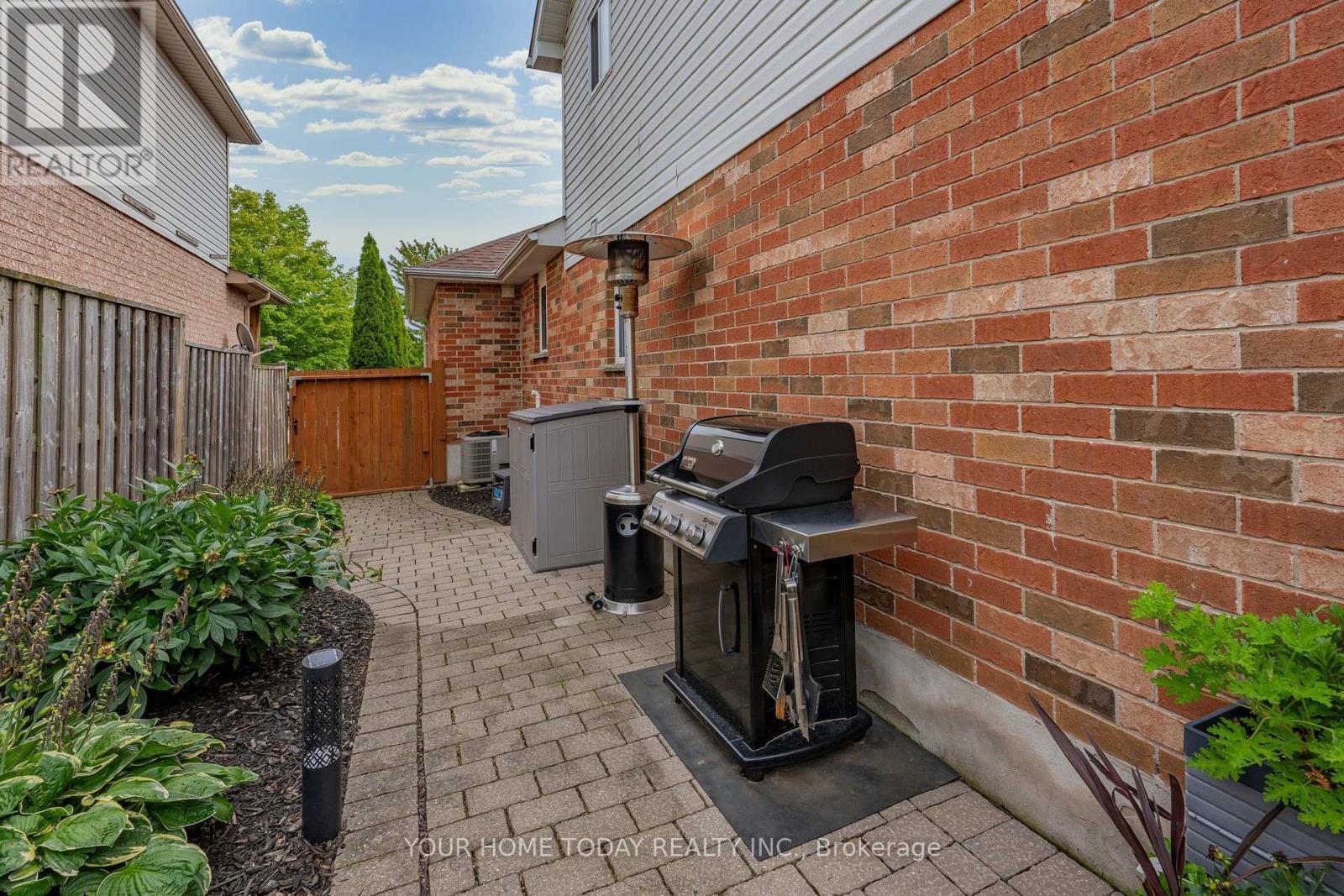 19 Rachlin Drive, Halton Hills (Ac Acton), Ontario  L7J 3A9 - Photo 39 - W13753360