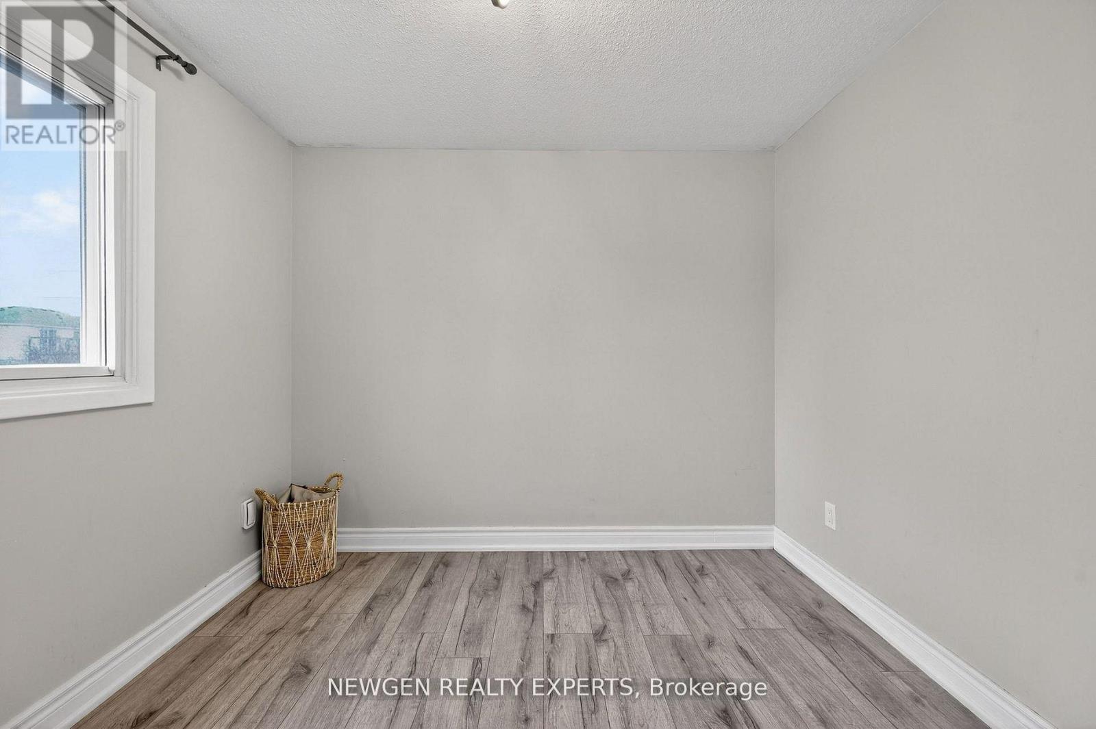 63 Faludon Drive, Halton Hills (Georgetown), Ontario  L7G 1H9 - Photo 26 - W13755446