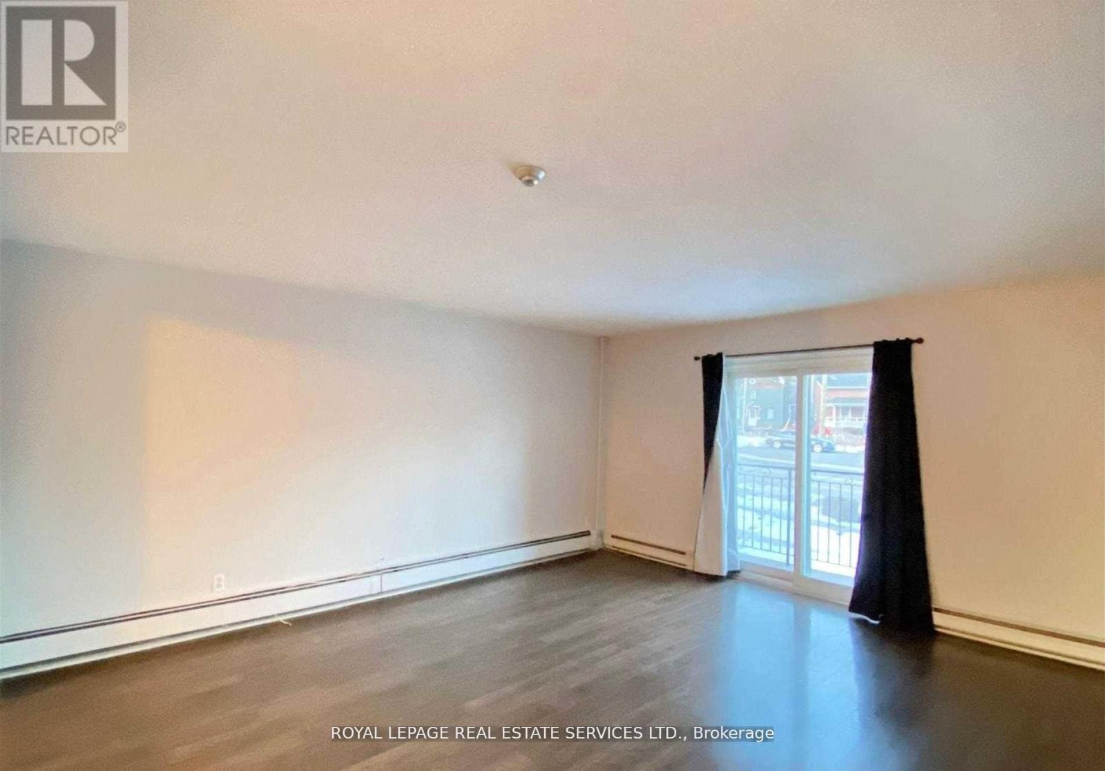 4 - 10 Main Street S, Halton Hills (Georgetown), Ontario  L7G 3G5 - Photo 6 - W13757758