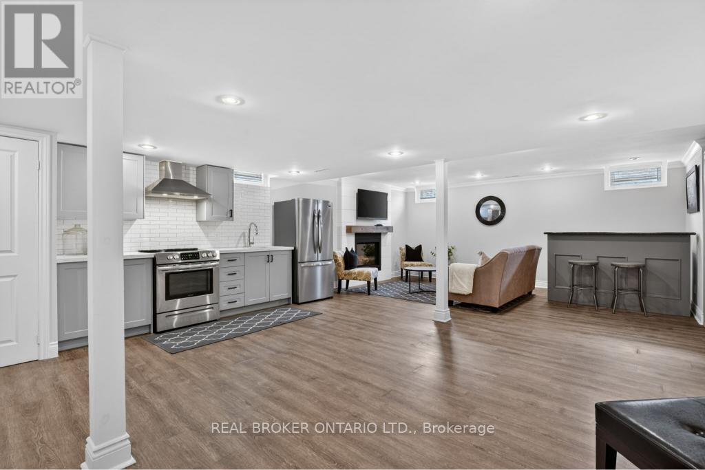 12 Lookout Court, Halton Hills (Georgetown), Ontario  L7G 6P1 - Photo 36 - W13758862