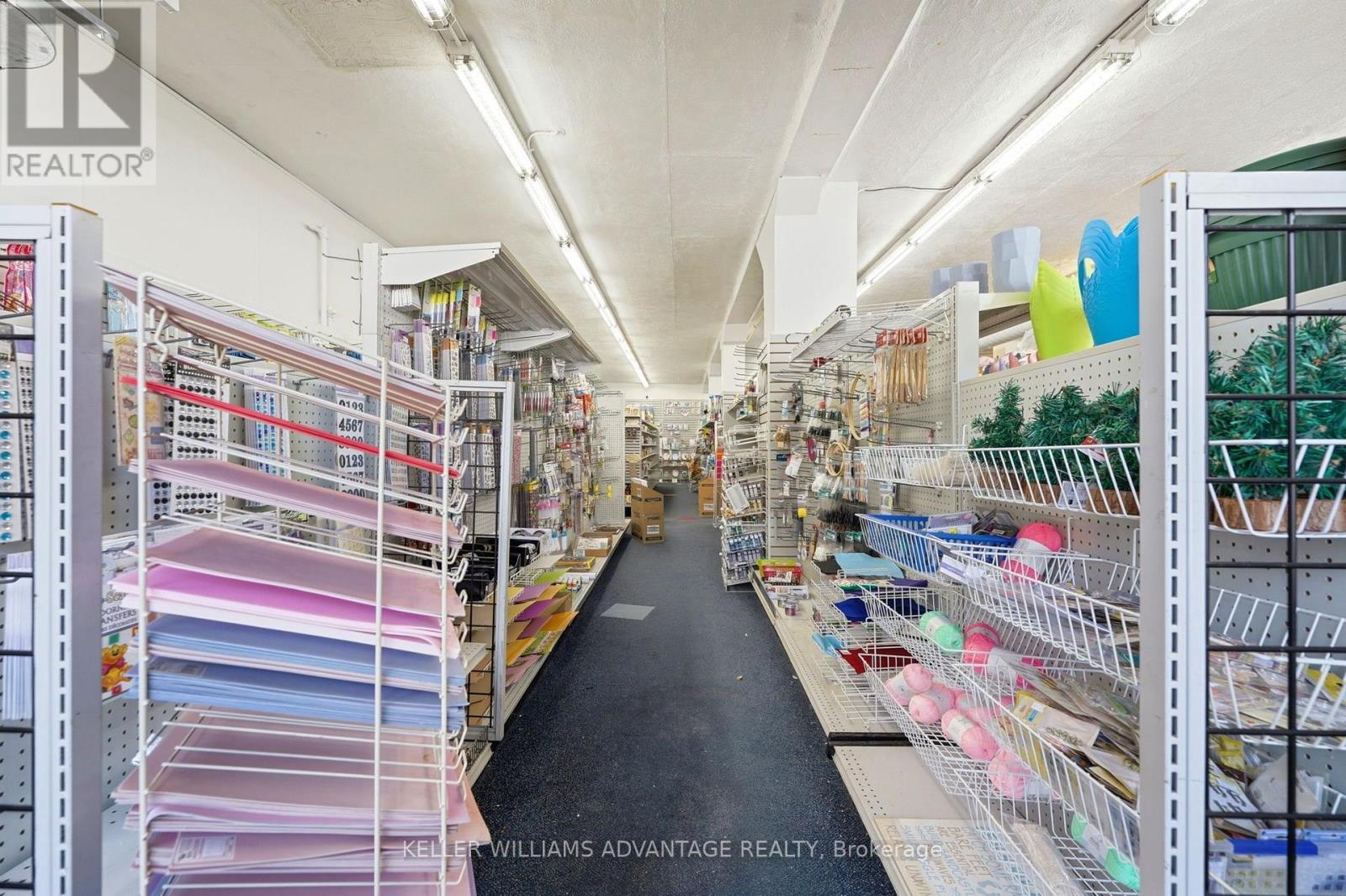 8 Main Street N, Halton Hills (Ac Acton), Ontario  L7J 1W1 - Photo 12 - W13758984