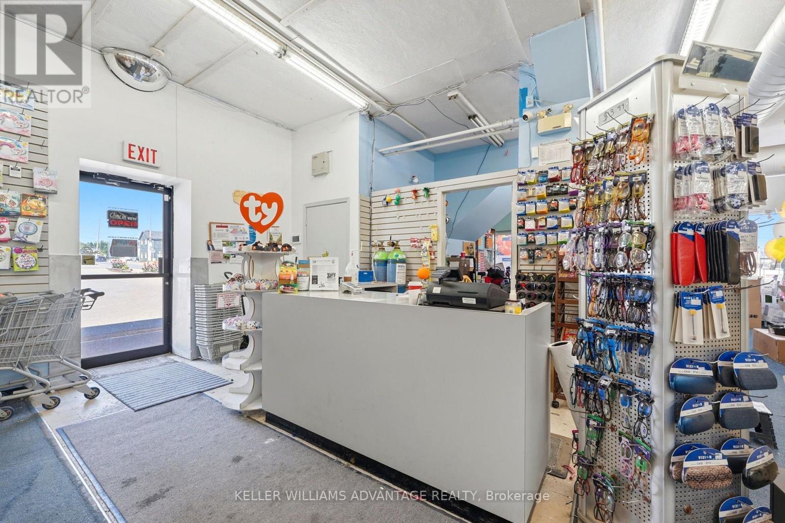 8 Main Street N, Halton Hills (Ac Acton), Ontario  L7J 1W1 - Photo 6 - W13758984