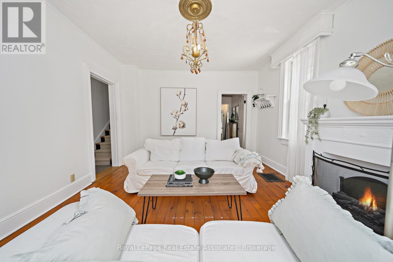 231 Arthur Street, Halton Hills (Ac Acton), Ontario  L7J 1L9 - Photo 10 - W13759482