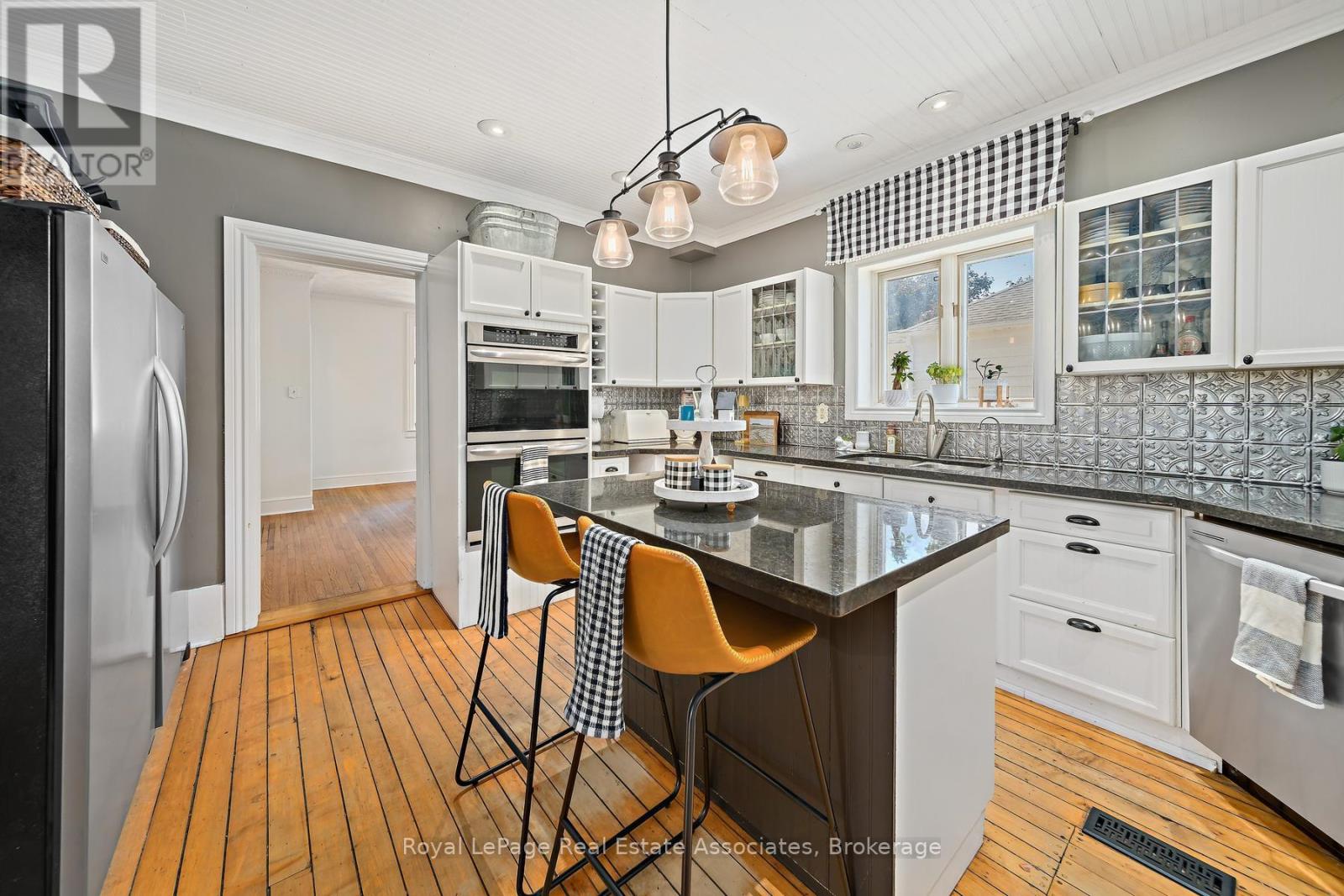 231 Arthur Street, Halton Hills (Ac Acton), Ontario  L7J 1L9 - Photo 14 - W13759482